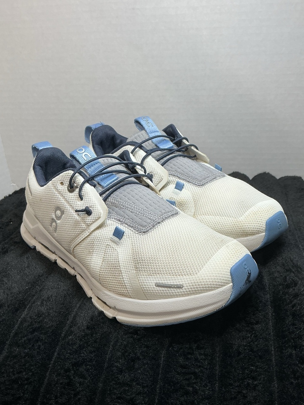 On Cloud Sky Kids 5.5Y / Women’s 7 Running Shoes White Denim Blue - Picture 3 of 16